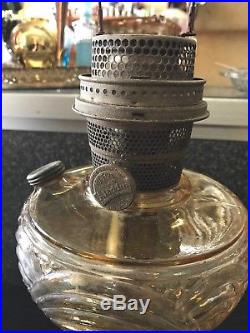 Aladdin Mantle Lamp Company, Nu-Type Model B vintage Oil Lamp caramel glass
