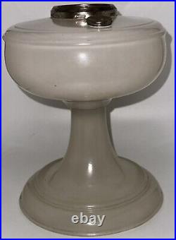 Aladdin Mod. 100 VENETIAN Kerosene Oil Stand Lamp Satin White Alpha Crystal 1933