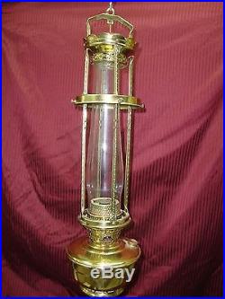 Aladdin Model 12 Hanging Lamp in Excellent Condition with Pyrex Chimney