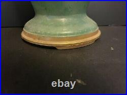 Aladdin Model 12 Oil Kerosene Green Variegated Glass Vase Lamp