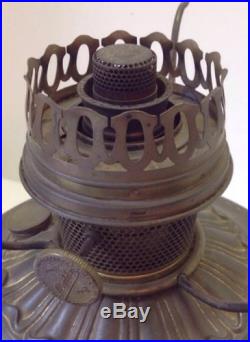 Aladdin Model 8 Brass Mantle Oil Lamp & 10 Spider Good Condition