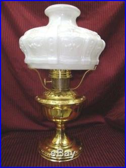 Aladdin Model 8 Kerosene Lamp, 401 Shade, Flame Spreader, NOT Electrified, Nice