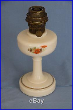Aladdin Model B-26 Alacite Decalcomania Kerosene Lamp with Burner