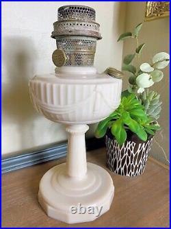 Aladdin Model B-75 Tall Lincoln Drape Kerosene Oil Lamp withModel B Burner Pre War