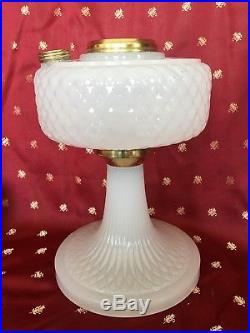 Aladdin Model B-85 White Moonstone Diamond Quilt Kerosene Oil Mantle Lamp