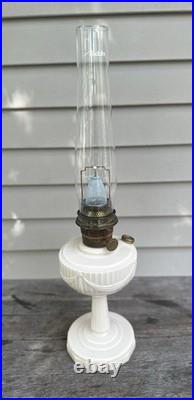 Aladdin Model B Alacite Lincoln Drape Milk Glass Kerosene Oil Lamp Vintage