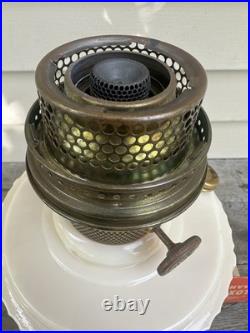 Aladdin Model B Alacite Lincoln Drape Milk Glass Kerosene Oil Lamp Vintage