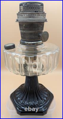 Aladdin Model B Corinthian Oil Lamp Clear/Black Original Burner Excellent