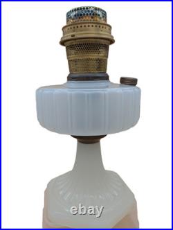Aladdin Model B Corinthian Oil Lamp-White Moonstone-Original Burner-Excellent