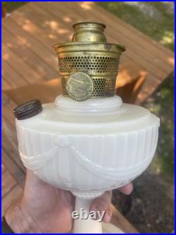 Aladdin Model B Tan Alacite Kerosene Lamp 13 1/2 Tall Rare Vintage