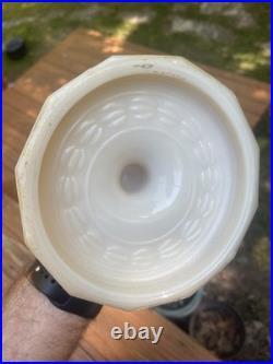 Aladdin Model B Tan Alacite Kerosene Lamp 13 1/2 Tall Rare Vintage