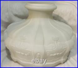 Aladdin Model Brass Tabletop Kerosene Lamp W White Artistic Satin Shade 1920's