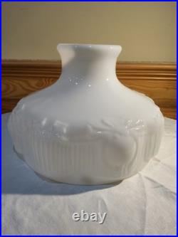 Aladdin N201 Opal White Ribbon Bullseye Drape Glass Kerosene Oil Lamp Shade