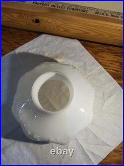 Aladdin N201 Opal White Ribbon Bullseye Drape Glass Kerosene Oil Lamp Shade