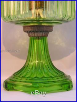 Aladdin Nu-Type Model B-102 green glass kerosene lamp, satin quilted green shade