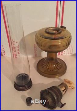 Aladdin Nu Type Model B, Beehive Table Lamp Co, Oil Lamp