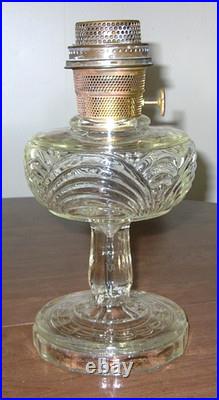 Aladdin Nu-Type Model B Clear Washington Drape Kerosene Oil Lamp