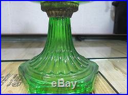 Aladdin Nu Type Model B, Mantle Lamp Co, Emerald Green Corinthian Oil Lamp