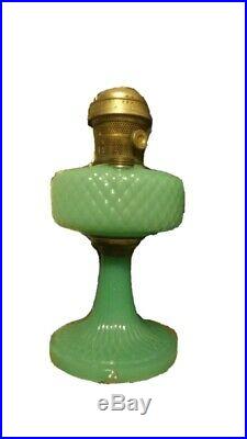 Aladdin Oil Lamp 1937 Green Moonstone Jadeite Diamond Quilt Pattern