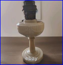 Aladdin Oil Lamp Lincoln Drape, Antique NuType Model B. Cream Alacite