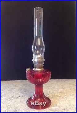 Aladdin Oil Lamp Lincoln Drape Short Ruby Red Excellent Condition 1979
