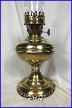 Aladdin Oil Lamp Model 6 Circa 1916