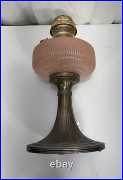 Aladdin Oil Lamp Queen with Rose Moonstone Font Model B-98 Circa 1937-39
