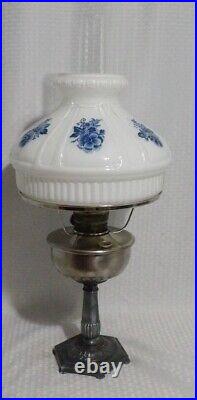 Aladdin Oriental B133 Silver 1935 Oil Table Lamp With Blue Flowers