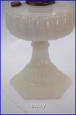 Aladdin Pastel White No 110 Moonstone Cathedrial Oil Lamp & Burner