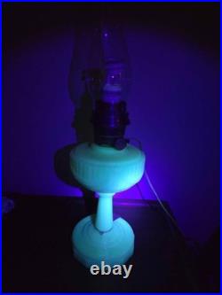 Aladdin Pre War Alacite Model B Tall Lincoln Drape Oil Lamp B-75 Uranium Glass