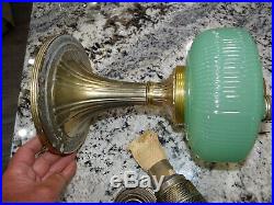 Aladdin QUEEN B97 Jadite Green Moonstone Glass Kerosene Oil Lamp Vtg Antique