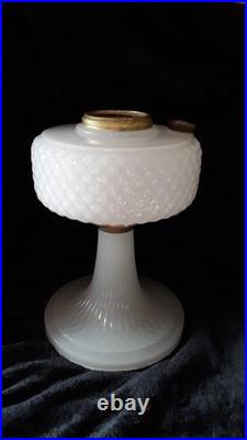 Aladdin Quilt B-85 White Moonstone 1937 Font Only