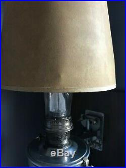 Aladdin Railroad Caboose Lantern Model 23 Kerosene Lamp