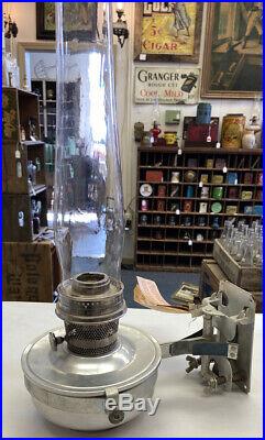 Aladdin Railroad Caboose Model 23 Kerosene Oil Lamp With Bracket NOS With Tags