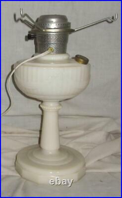 Aladdin Tall Lincoln Drape Alacite Lamp, Model B-75, Pre-WWII, Glows Under UV