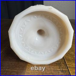 Aladdin Tall Lincoln Drape Alacite Uranium Glass Oil Lamp Model B Vintage 1940s