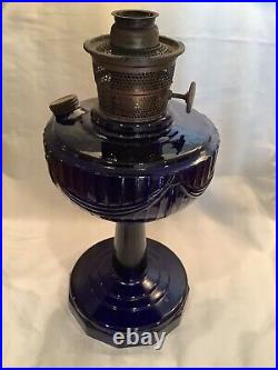 Aladdin Tall Lincoln Drape original B76 Cobalt Oil Lamp- no Chips Or blemishes