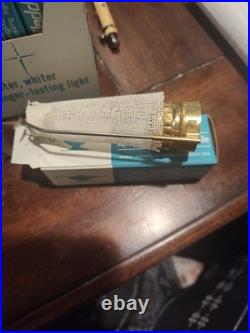 Aladdin Upright Gaslight Mantle Vintage Blue Box with Gold Base NOS