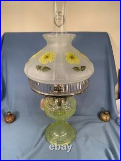 Aladdin Vaseline Uranium Glass Short Lincoln Drape Oil Lamp Electric Glows 2004