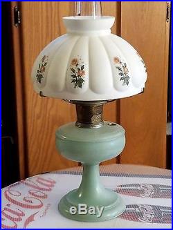 Aladdin Venetian Oil Kerosene Lamp 1932-33 Color 101 Green Pastel withLamp Shade