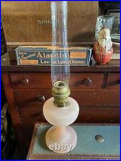 Aladdin Vertique Rose Moonstone Kerosene Oil Lamp B-87 Nu-Type ModelB 2 Chimneys