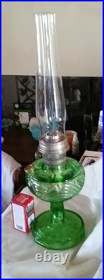 Aladdin Washington Drape Glass Oil Lamp Green Glass withnew Lox-On lamp Mantle