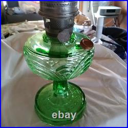 Aladdin Washington Drape Glass Oil Lamp Green Glass withnew Lox-On lamp Mantle