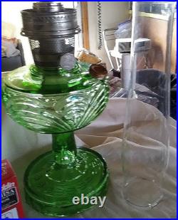 Aladdin Washington Drape Glass Oil Lamp Green Glass withnew Lox-On lamp Mantle