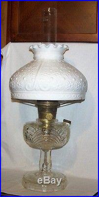 Aladdin Washington Drape Oil / Kerosene Lamp / White Ornate Shade/Chimney/Spider