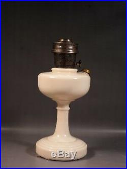 Aladdin White Alacite B-76a Simplicity Kerosene Lamp 23 Burner Mantle Lamp C