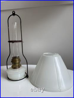 Aladdin White Moonstone Model B Hanging Oil Lamp With Original 716 Glass Shade