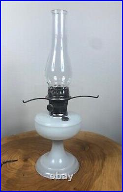 Aladdin White Venetian Oil Lamp Model 100 With Model B Burner And Shade 1932-193