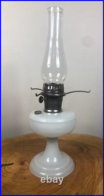 Aladdin White Venetian Oil Lamp Model 100 With Model B Burner And Shade 1932-193
