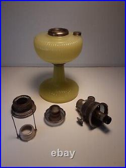 Aladdin Yellow Moonstone Vertique 1938 Kerosene Lamp Uranium Glass B -88 Glows